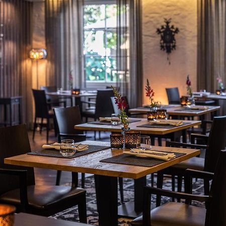 Ganter Hotel & Restaurant Mohren ไรเชอเนา ภายนอก รูปภาพ