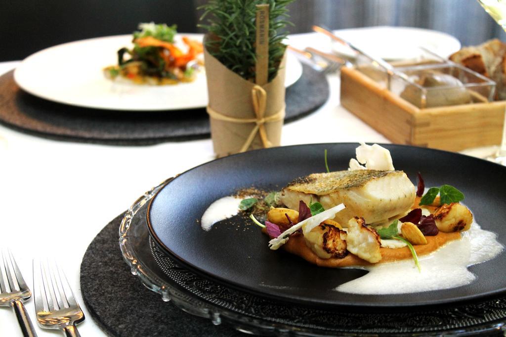 Ganter Hotel & Restaurant Mohren ไรเชอเนา ภายนอก รูปภาพ