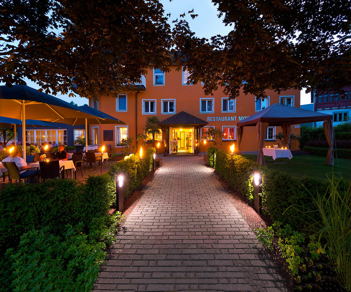 Ganter Hotel & Restaurant Mohren ไรเชอเนา ภายนอก รูปภาพ